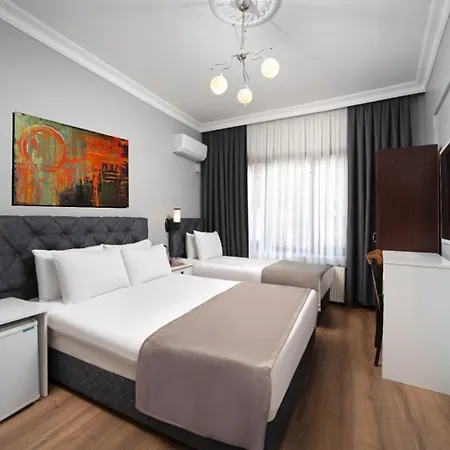 Grand Dream Hotel